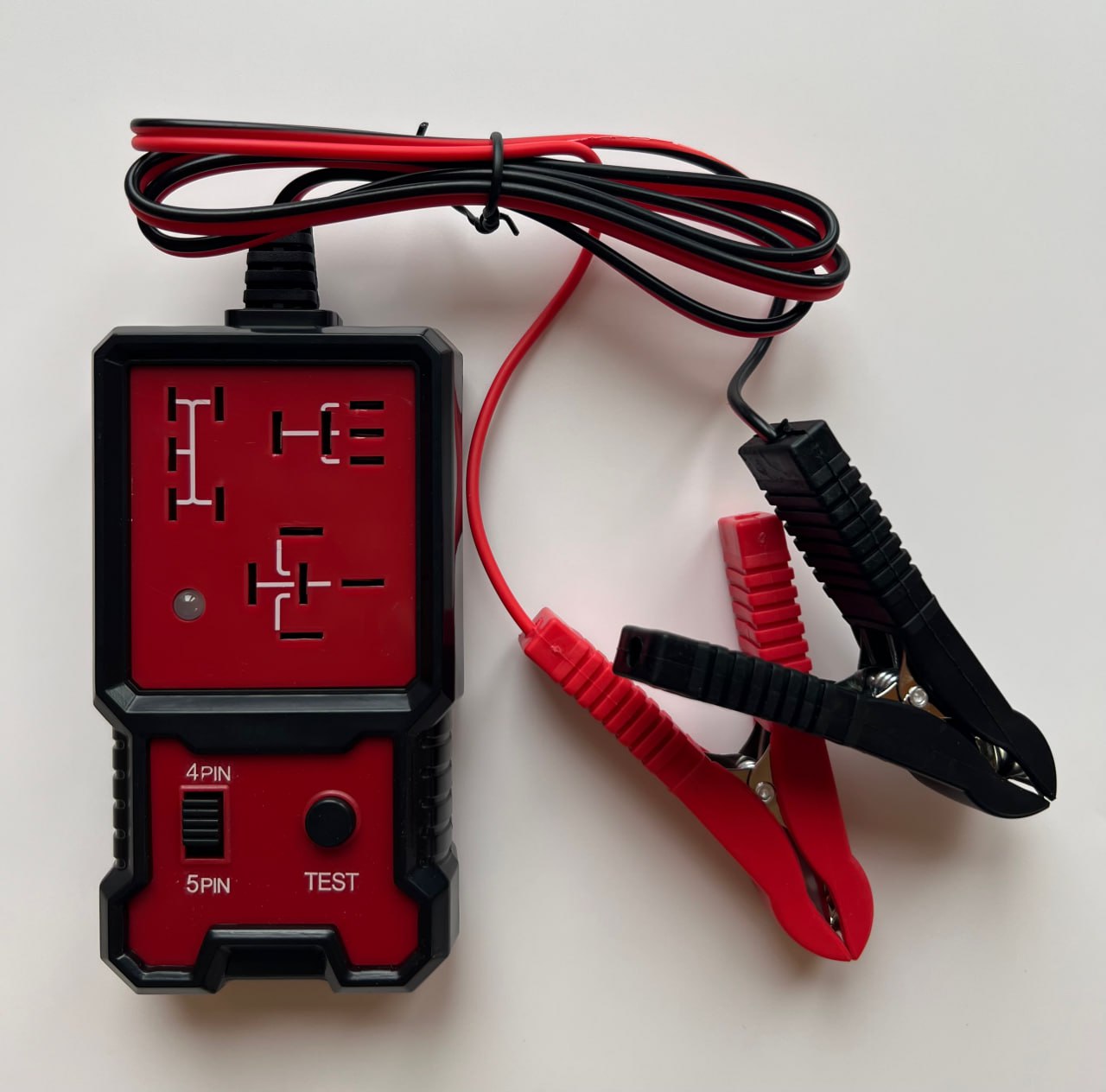 Автомобільний тестер реле – прилад для діагностики несправностей у системі електроживлення автомобіля.