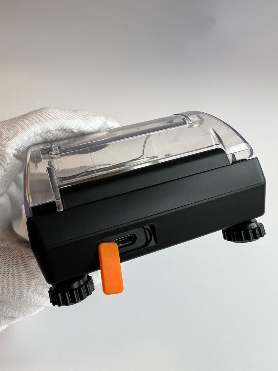 Високоточні ваги, що можуть живитись через USB-кабель. Високоточні ваги, що можуть живитись через USB-кабель.