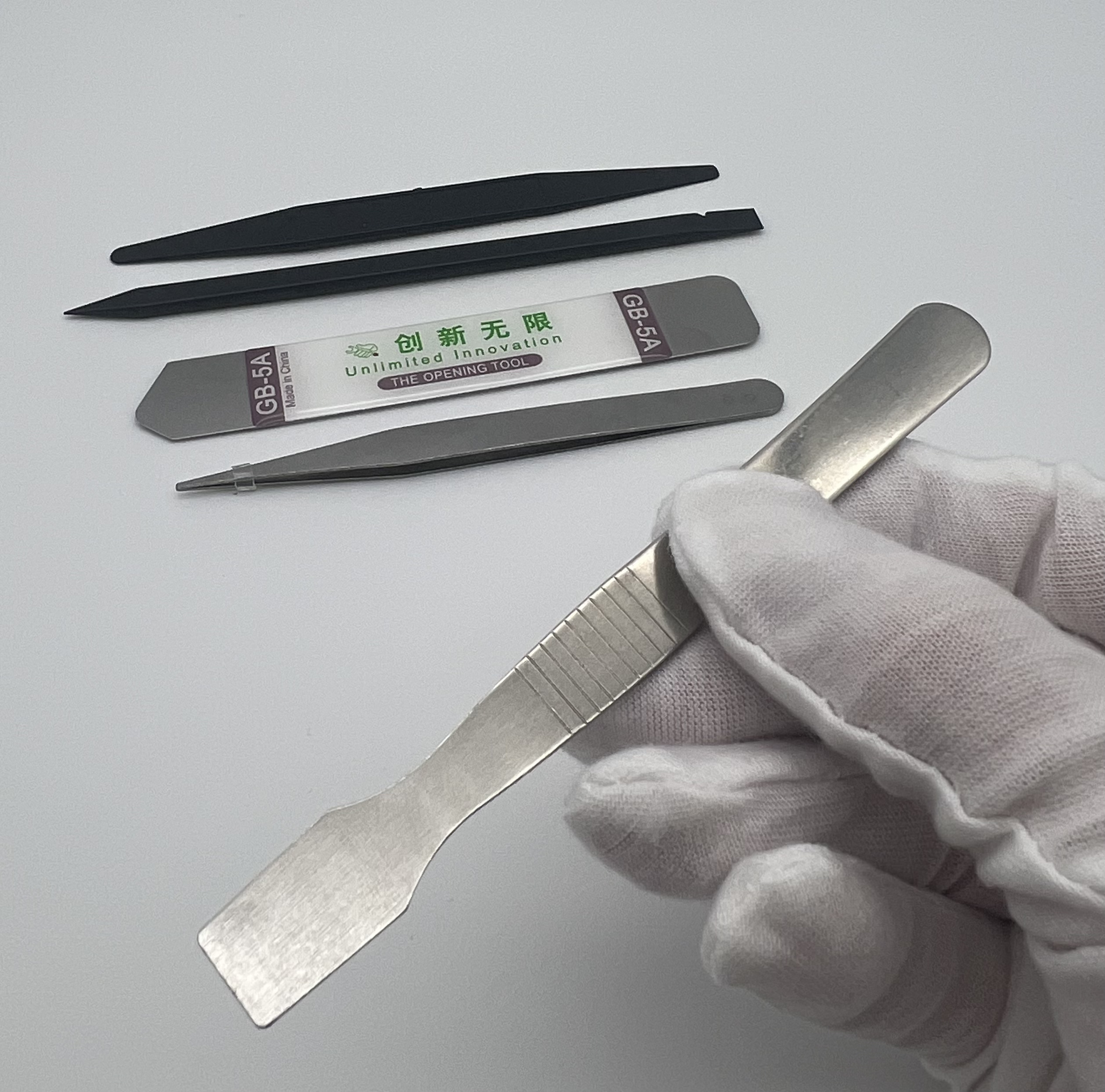 Міцні інструменти для ремонту мобільних телефонів – ефективність та довговічність