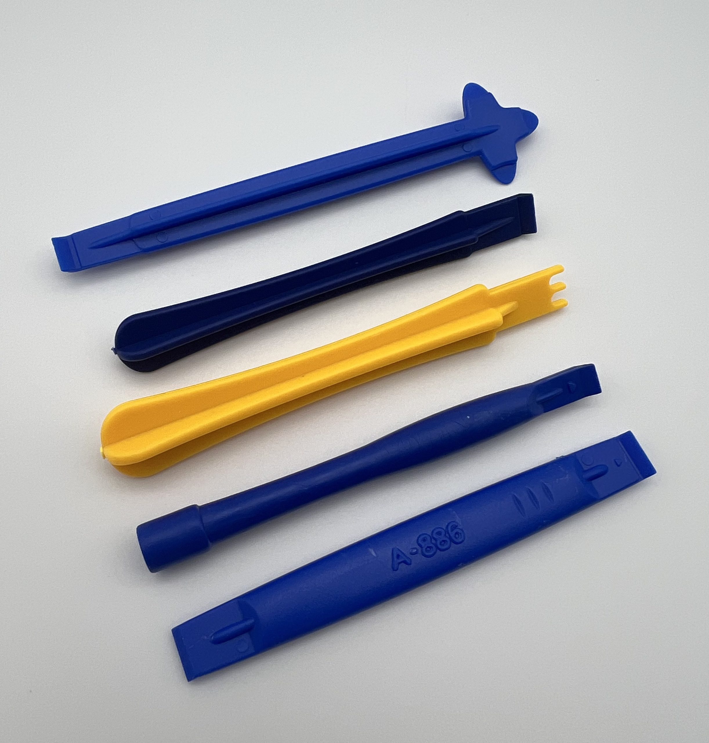 Набір пластикових шпателів для ремонту смартфонів