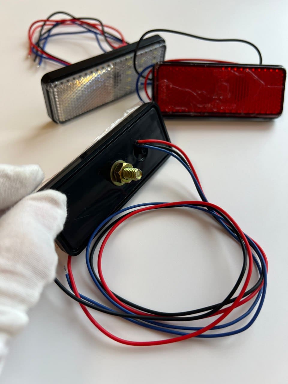 LED стоп сигнал для мотоцикла – кріплення та лінії підключення
