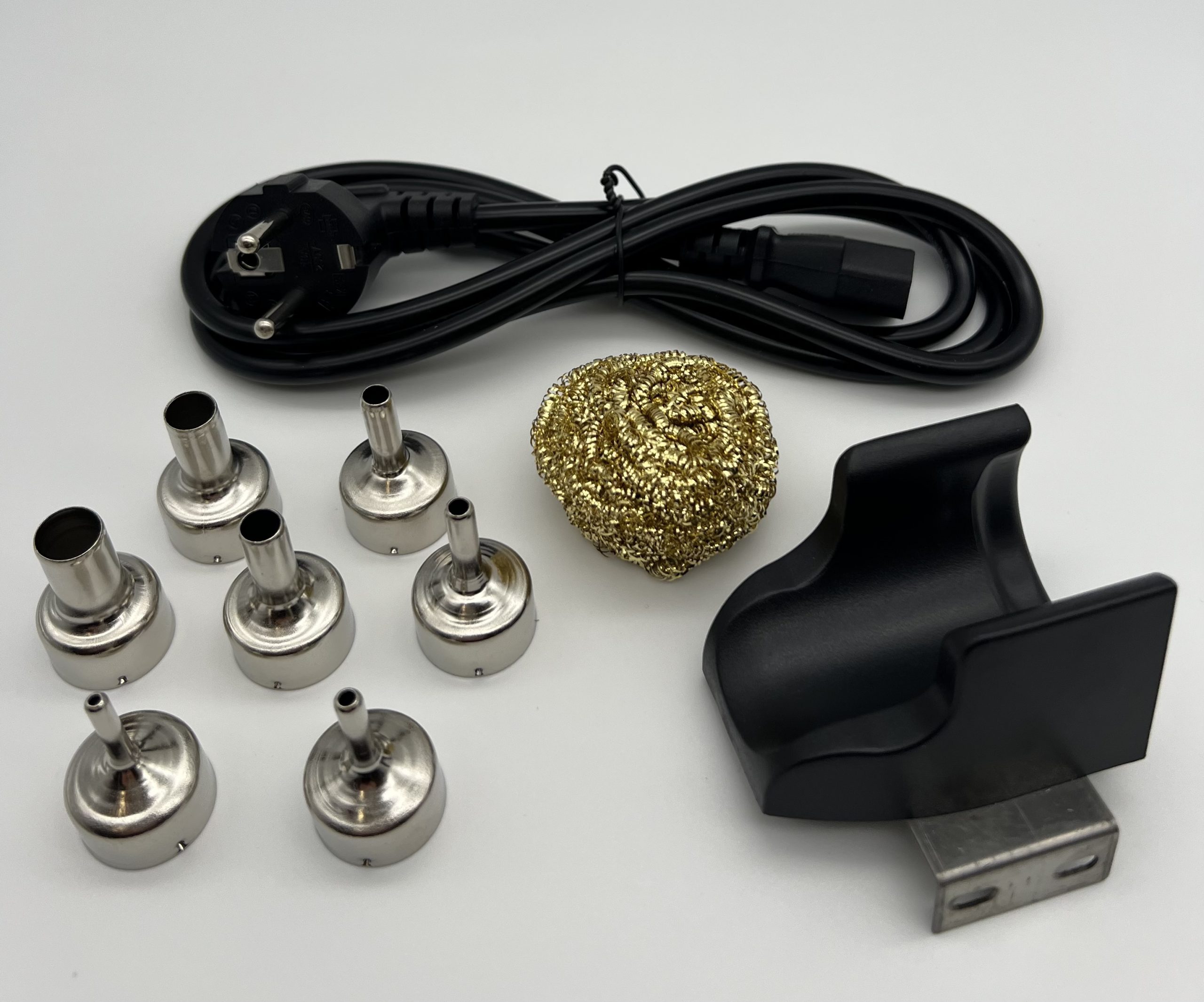 Аксесуари в наборі HANDSKIT T812