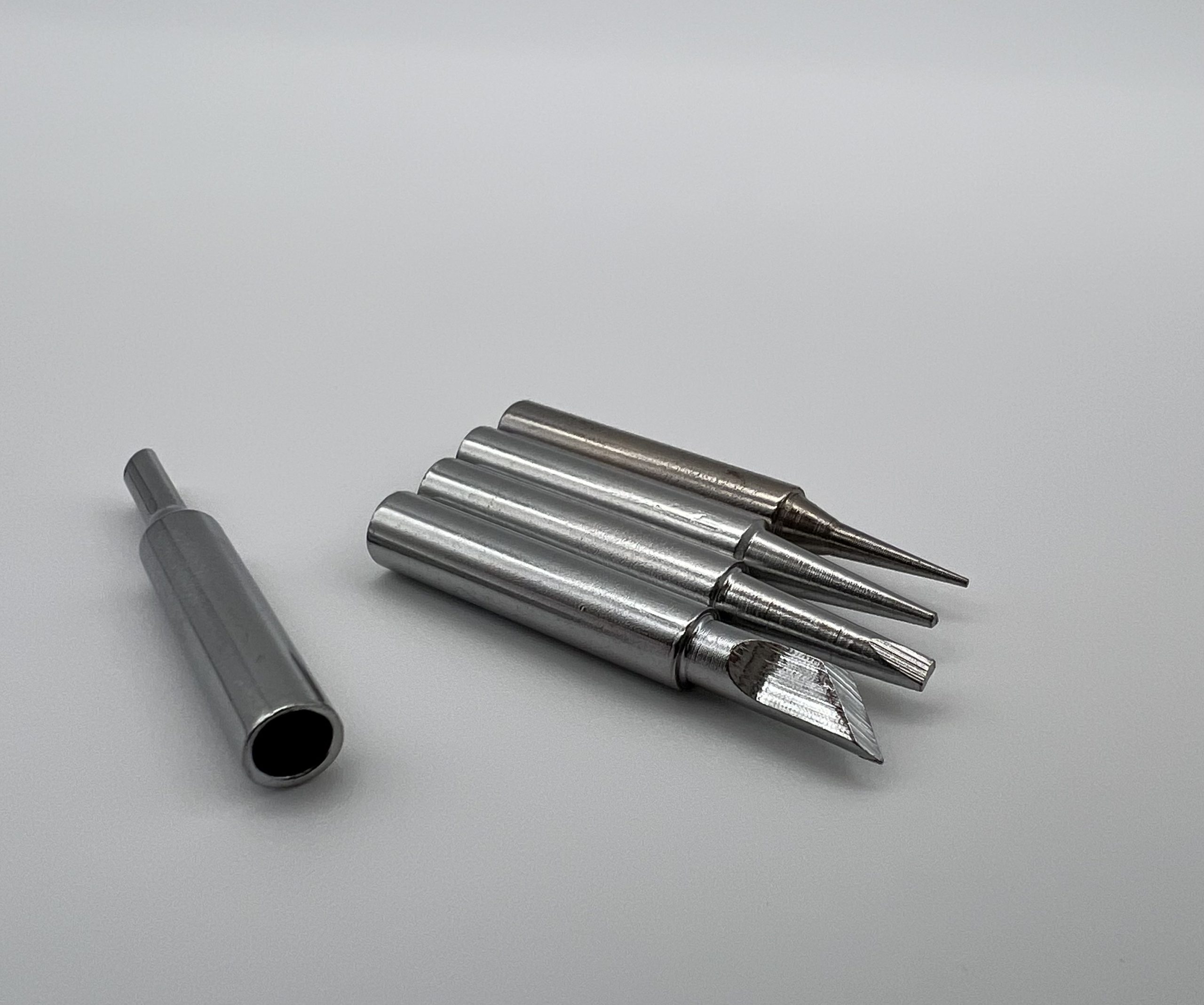 Універсальний набір змінних жал для паяльника