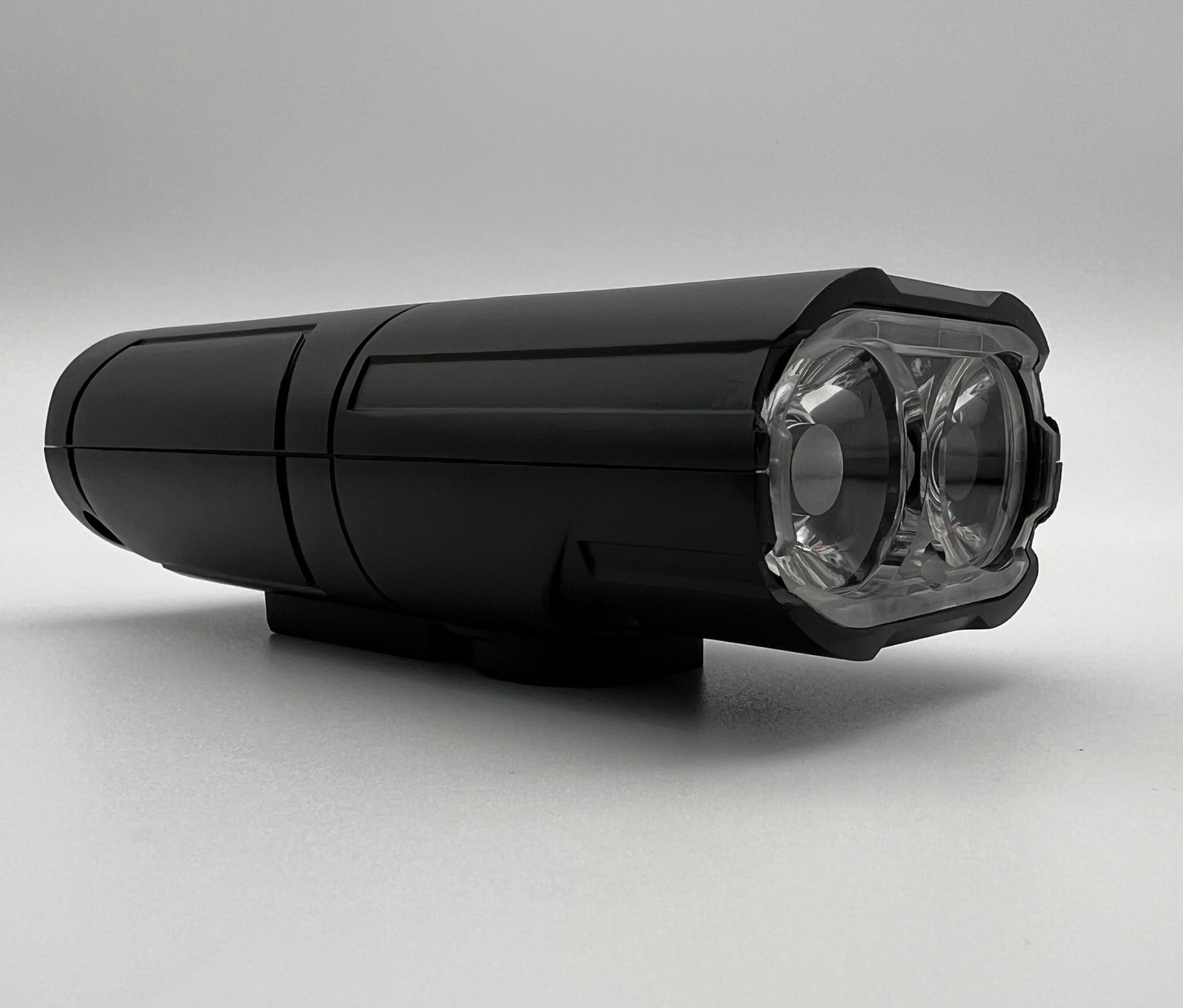 Ліхтар LIG011 з 5 режимами освітлення