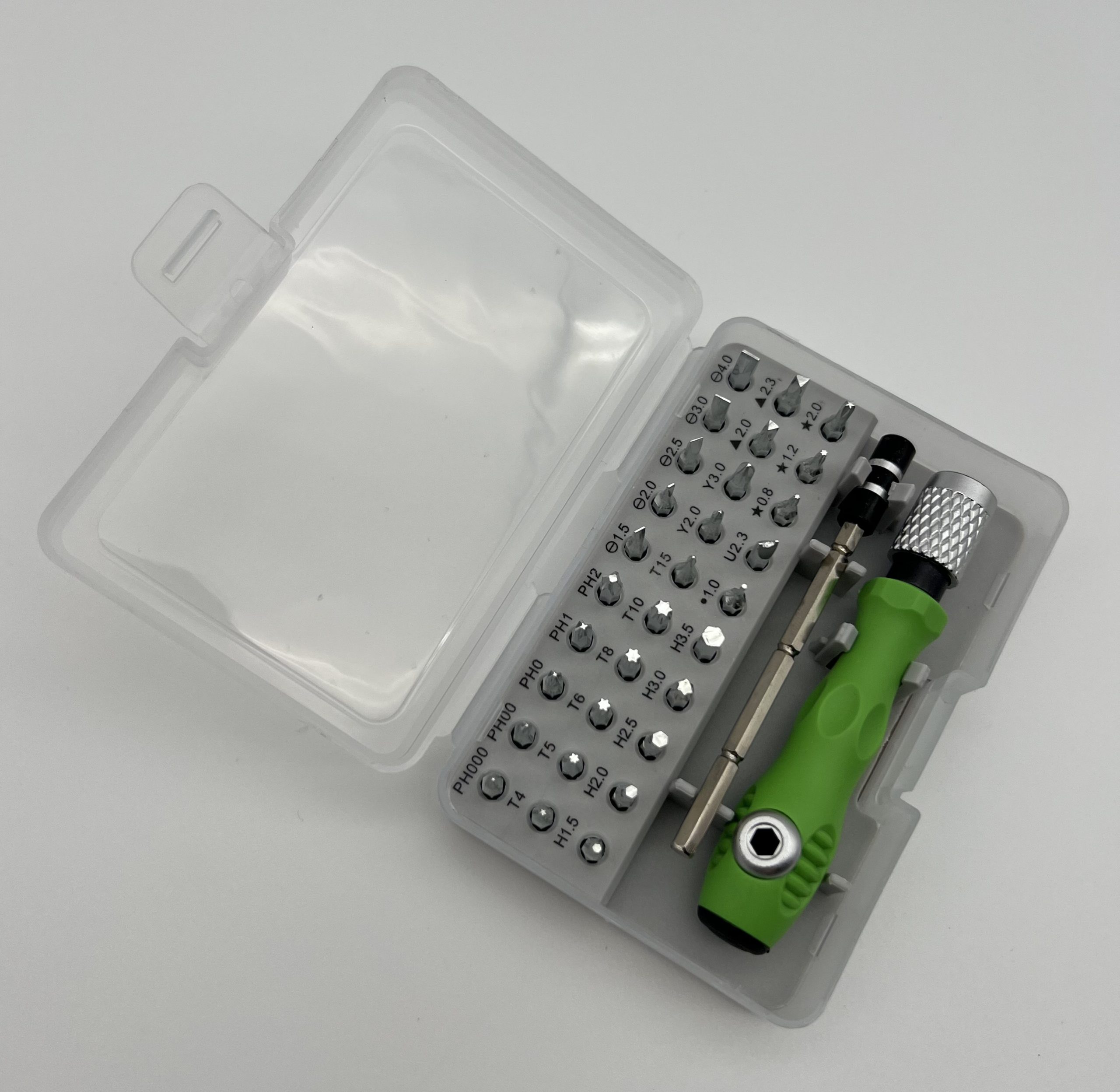 Універсальний набір викруток 32 в 1