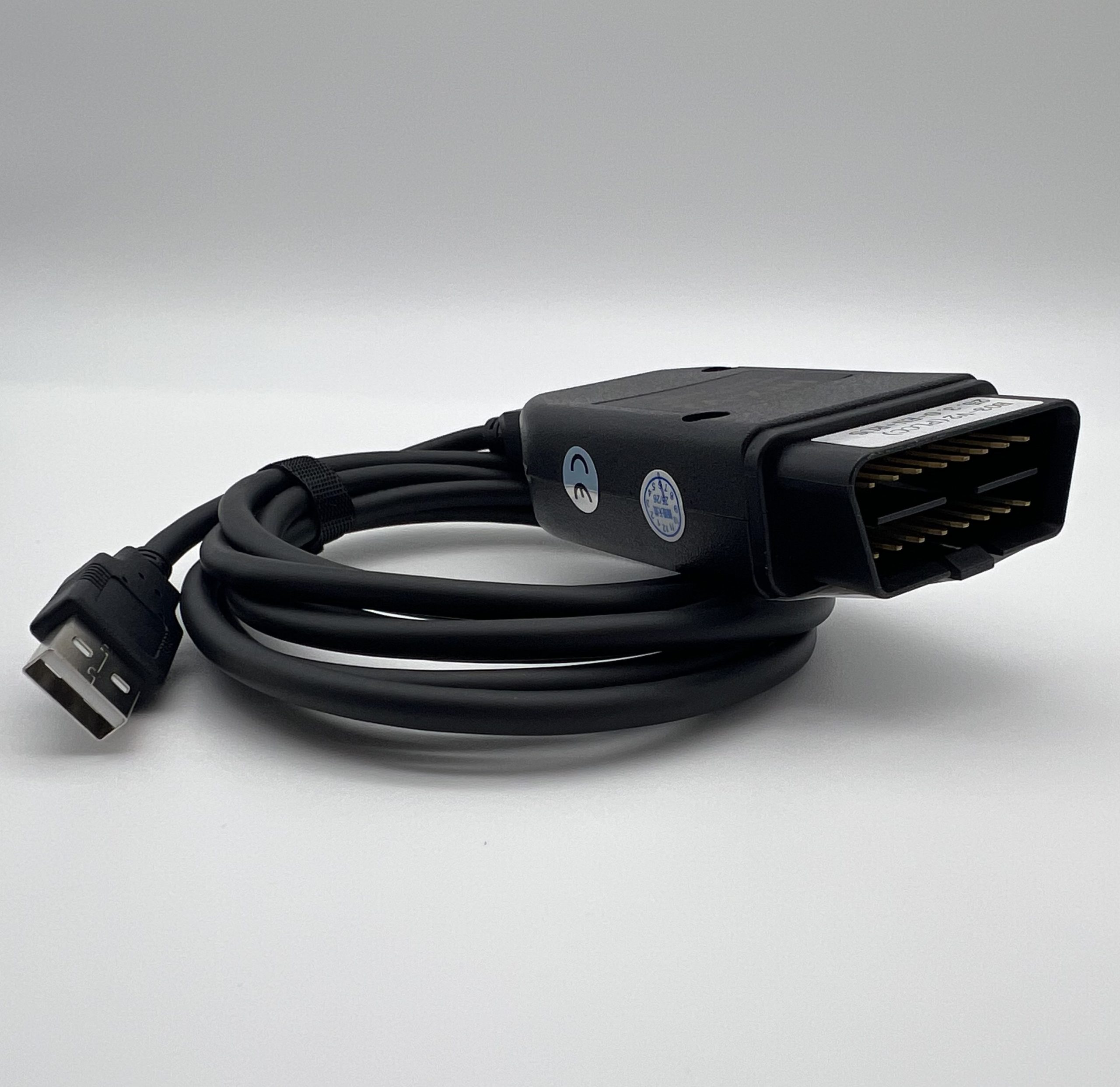 Діагностичний адаптер VCDS HEX-V2 – зручний та практичний інструмент