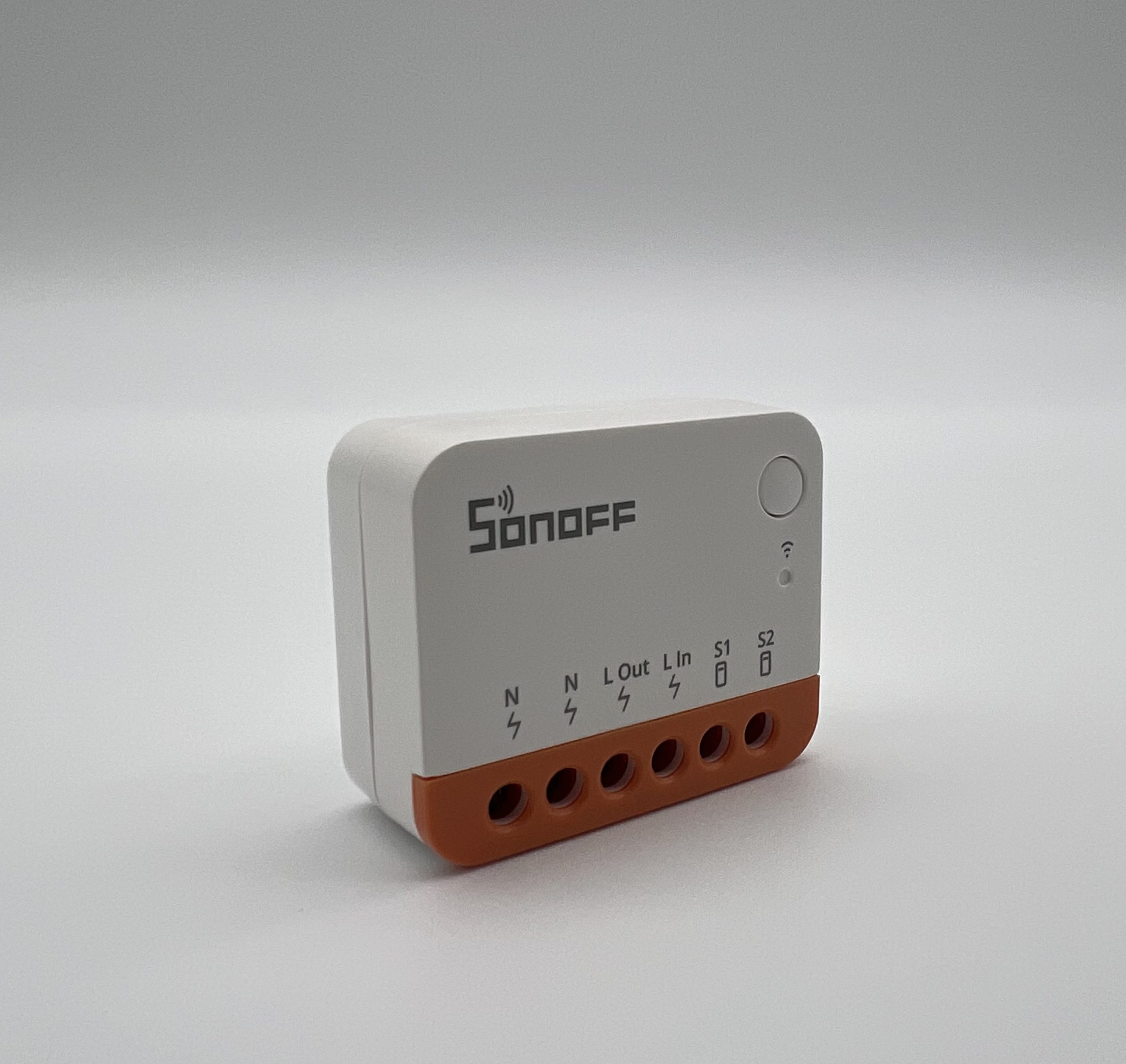 Розумний перемикач Sonoff MINI R4