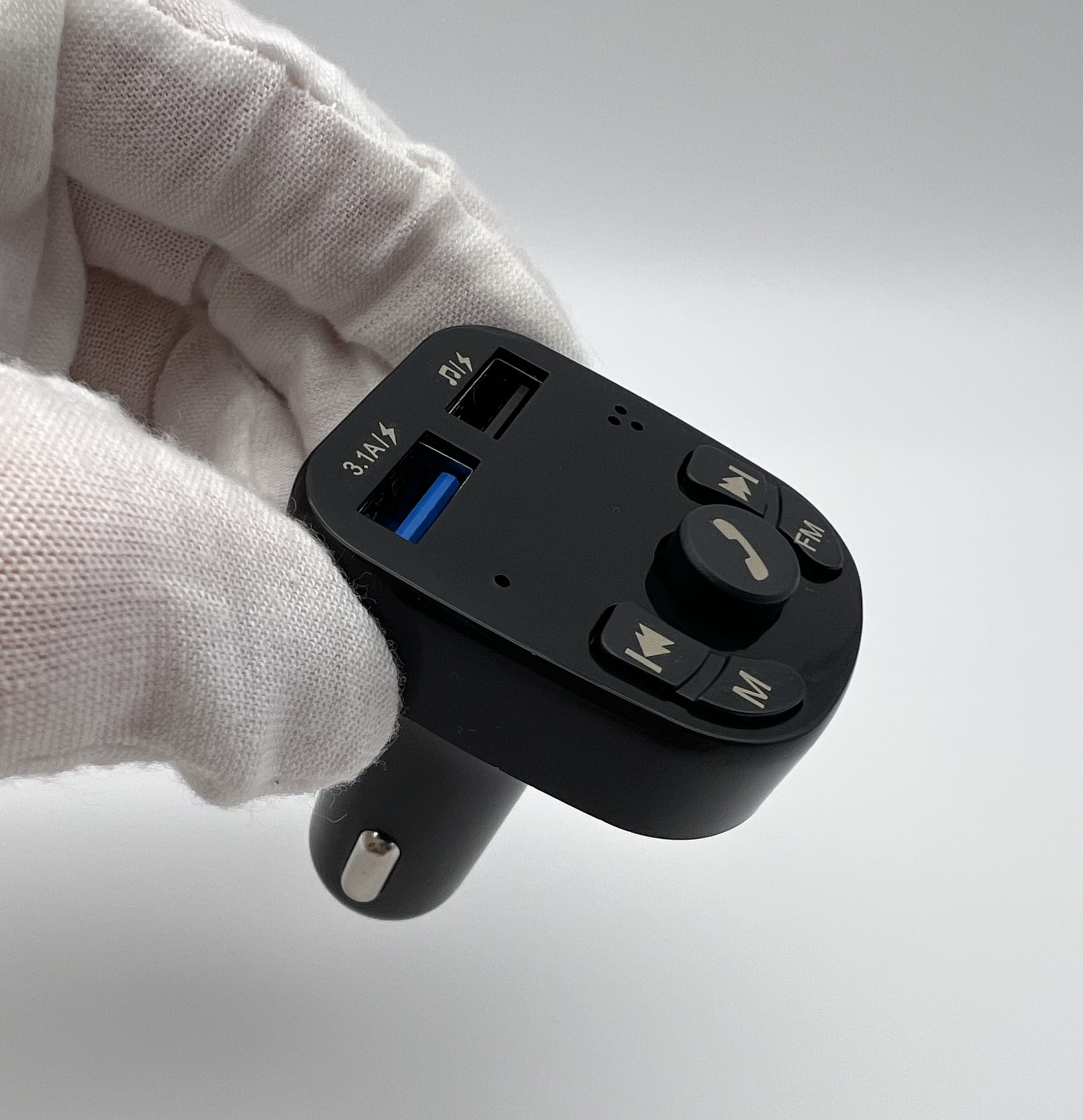 Автомобільний модулятор з Bluetooth 5.0