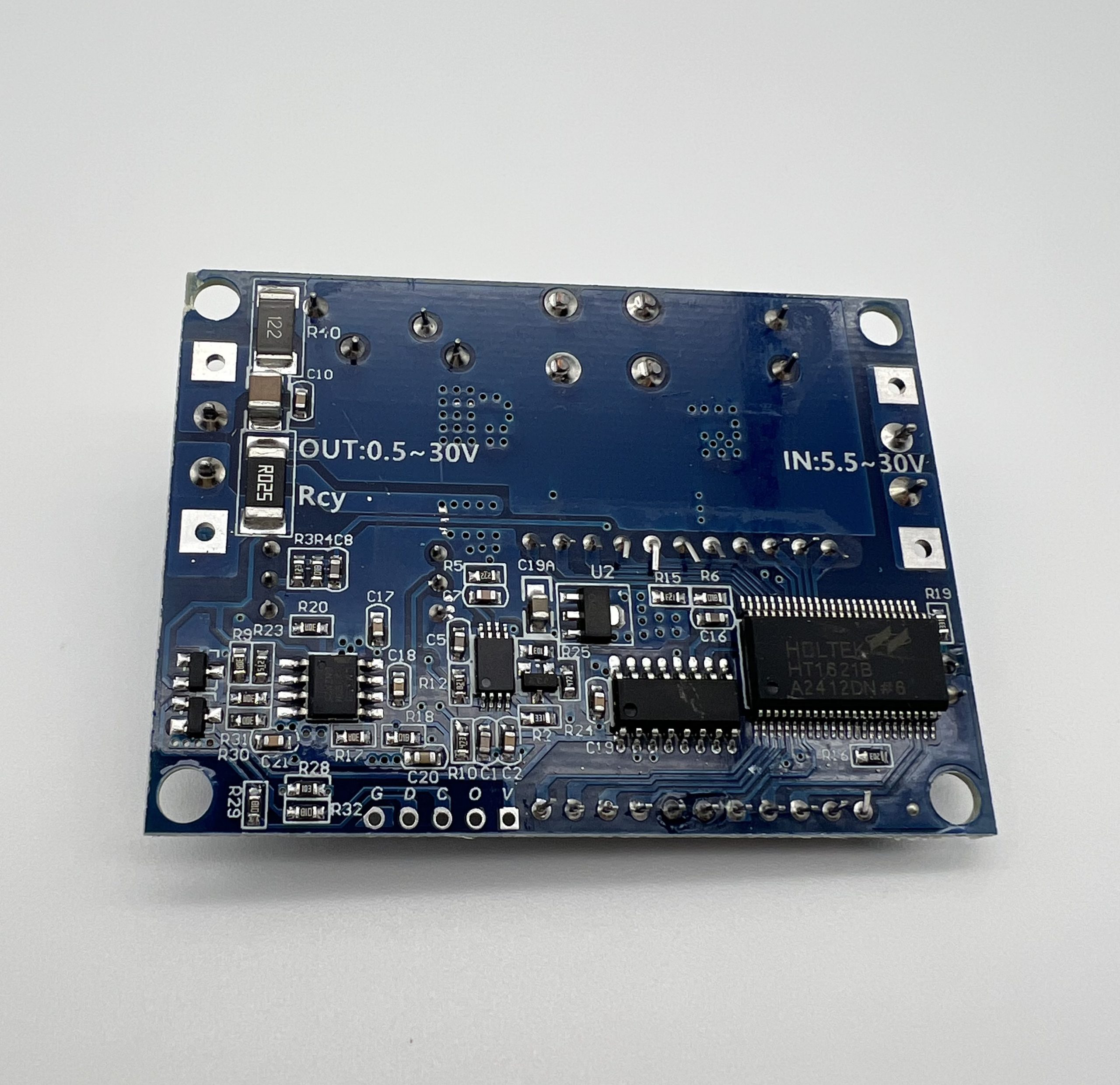 DC-DC модуль з інтуїтивно зрозумілим керуванням