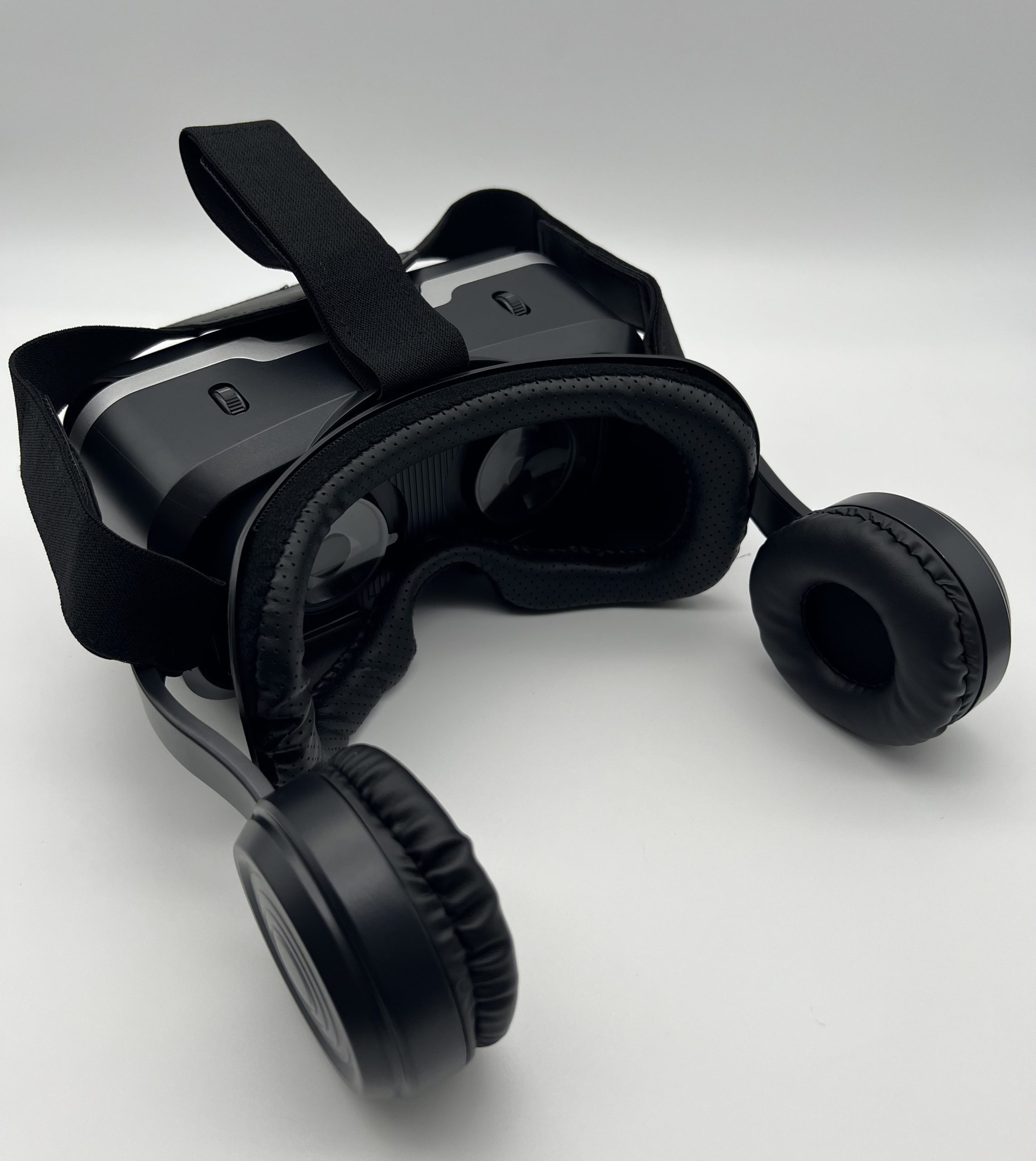 Окуляри віртуальної реальності Shinecon – комфорт на першому місці